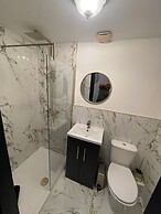 Residency hotel and Bar