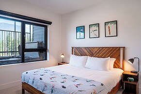 Slopes and Green by Revelstoke Vacations