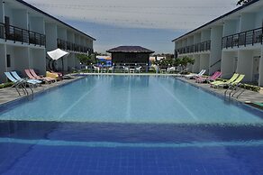 Casa Blu Hotel & Resort
