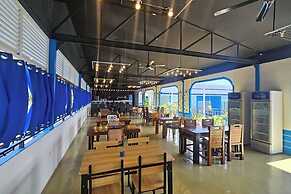 Casa Blu Hotel & Resort