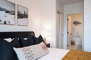 The Selkirk House by Revelstoke Vacations