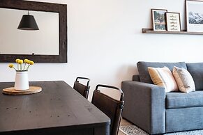 The Selkirk House by Revelstoke Vacations