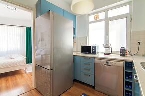 Bostanüstu Dere Sokağı