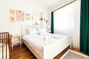 Bostanüstu Dere Sokağı