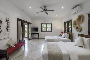 Villa Gading by Alfred in Bali