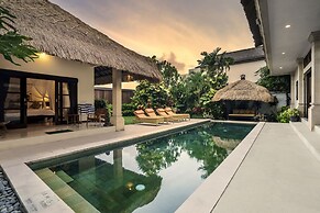Villa Gading by Alfred in Bali