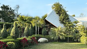 juSTa Lazy Haven Corbett