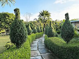 juSTa Lazy Haven Corbett