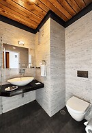 juSTa Lazy Haven Corbett