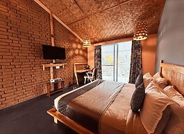 juSTa Lazy Haven Corbett