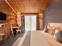 juSTa Lazy Haven Corbett