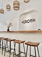 La Grotta Hotel