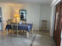 Luxury Waterfront Home With Pool 3 Bedroom Home by RedAwning