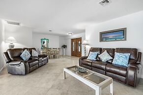 Luxury Waterfront Home With Pool 3 Bedroom Home by RedAwning