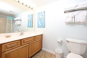 Phoenix East 707 2 Bedroom Condo by Redawning