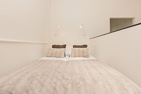 Studio Narutowicza 38 by Renters