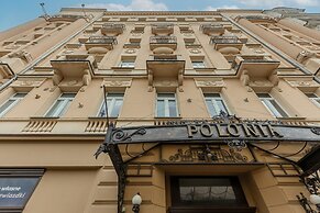 Studio Narutowicza 38 by Renters