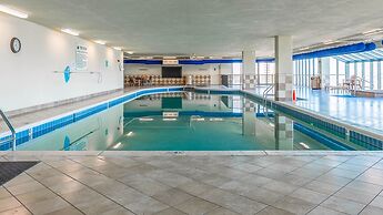 Phoenix Ix 506 2 Bedroom Condo by Redawning