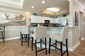 Phoenix Ix 506 2 Bedroom Condo by Redawning