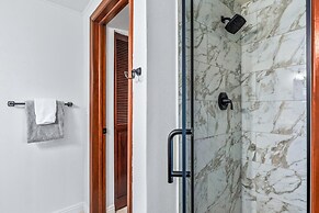 Big Island Lunapule Condos 104 2 Bedroom Condo