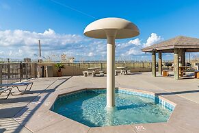 Phoenix Iv 4031 3 Bedroom Condo by Redawning