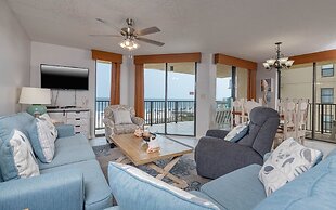 Phoenix Iv 4031 3 Bedroom Condo by Redawning