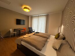 Fairn Square Hotel