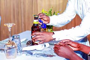 Amanya 1-bed Zebra Tent