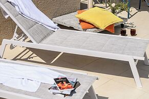 Coastline Family Triplex by Sea N' Rent