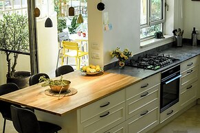 Coastline Family Triplex by Sea N' Rent