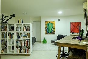 Coastline Family Triplex by Sea N' Rent