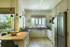 Coastline Family Triplex by Sea N' Rent