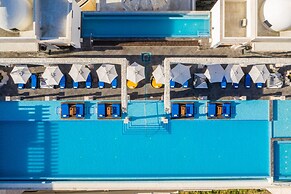 Vista Encantada by VRHOST