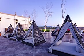 Vista Encantada by VRHOST