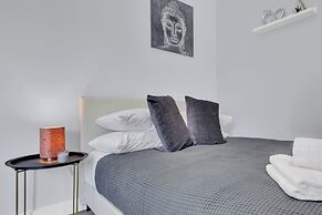Lovely 1-bed Studio in West Drayton