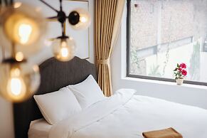 SAZIHOME Le Thanh Tong Hanoi