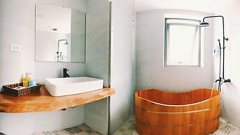 SAZIHOME Le Thanh Tong Hanoi