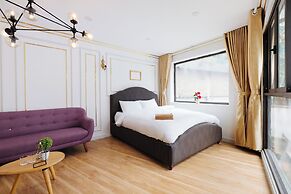 SAZIHOME Le Thanh Tong Hanoi