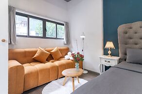 SAZIHOME Le Thanh Tong Hanoi