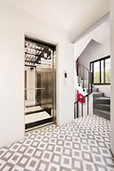 SAZIHOME Le Thanh Tong Hanoi