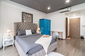 SAZIHOME Le Thanh Tong Hanoi