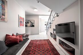 Artistic Vac Villa w pool by Sea N' Rent