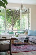 Artistic Vac Villa w pool by Sea N' Rent