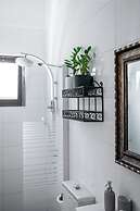 Artistic Vac Villa w pool by Sea N' Rent