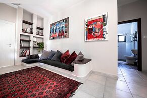 Artistic Vac Villa w pool by Sea N' Rent