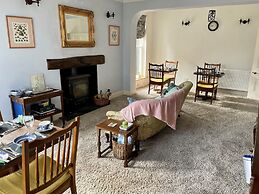 Eagle House- Award Winning B&B and Apartment