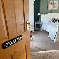 Eagle House- Award Winning B&B and Apartment