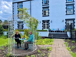 Eagle House- Award Winning B&B and Apartment