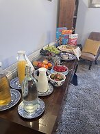 Eagle House- Award Winning B&B and Apartment