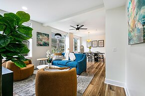 Mardi Gras Suites NOLA's 4BR Elegance